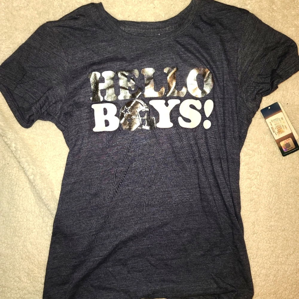 NWT Women's 2x Dallas Cowboys T shirt